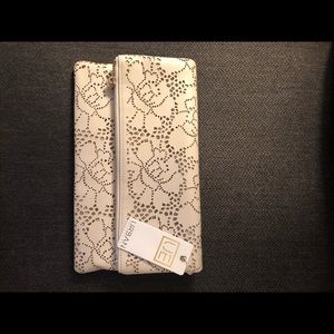 Urban Expression clutch